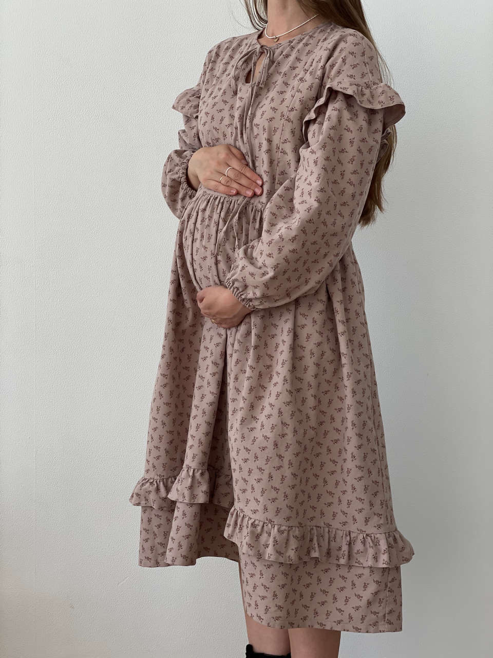Платье Ася для беременных и кормящих мам - какао с веточками