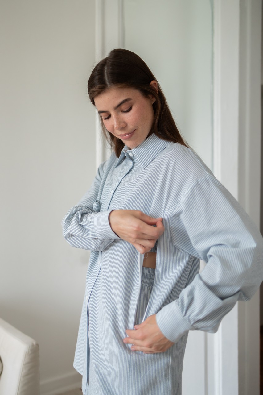 Рубашка из вареного хлопка для беременных и кормящих мам - голубой в полоску - 4