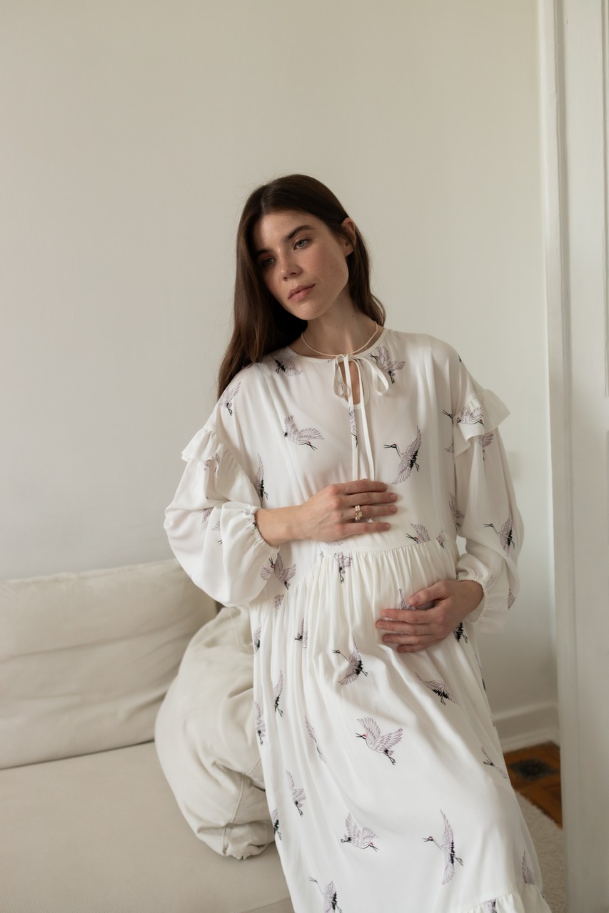 Платье Ася для беременных и кормящих мам - белый с журавлями - 8