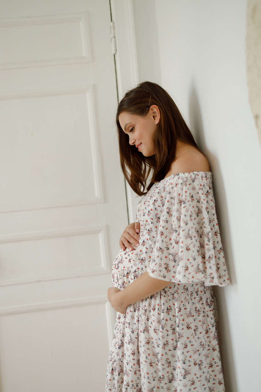Платье Лето для беременных и кормящих мам - белый с цветами - 6