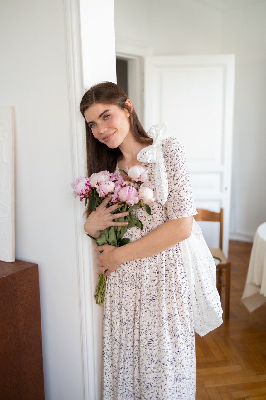 Платье Шарлотта миди из штапеля для беременных и кормящих мам - нежно-розовый с цветами - 16