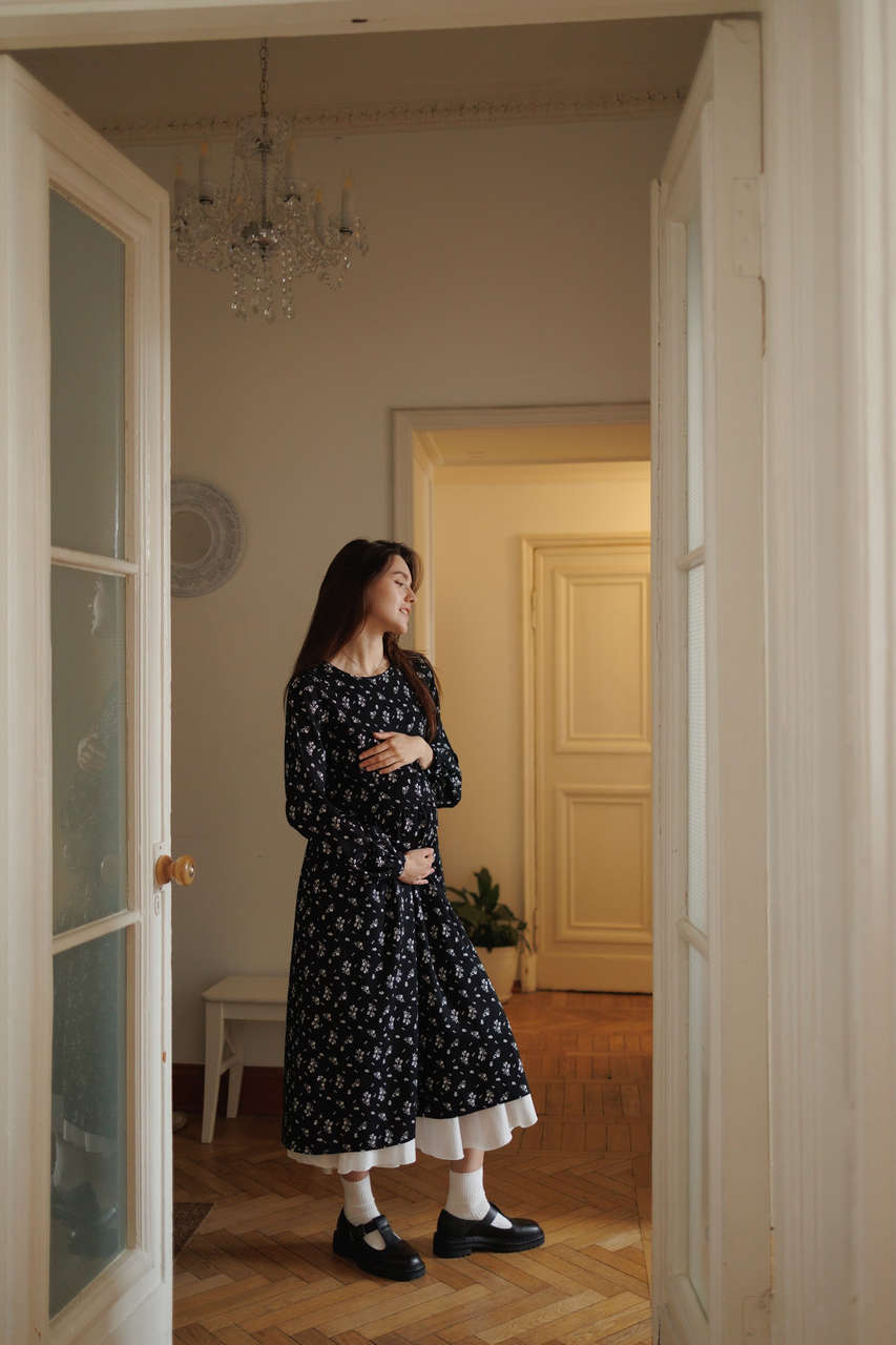 Платье Катарина lite для беременных и кормящих мам - черный с цветами - 7