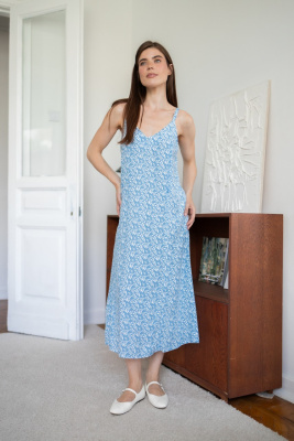 Платье-комбинация миди с разрезом для беременных и кормящих - голубой с веточками - 0