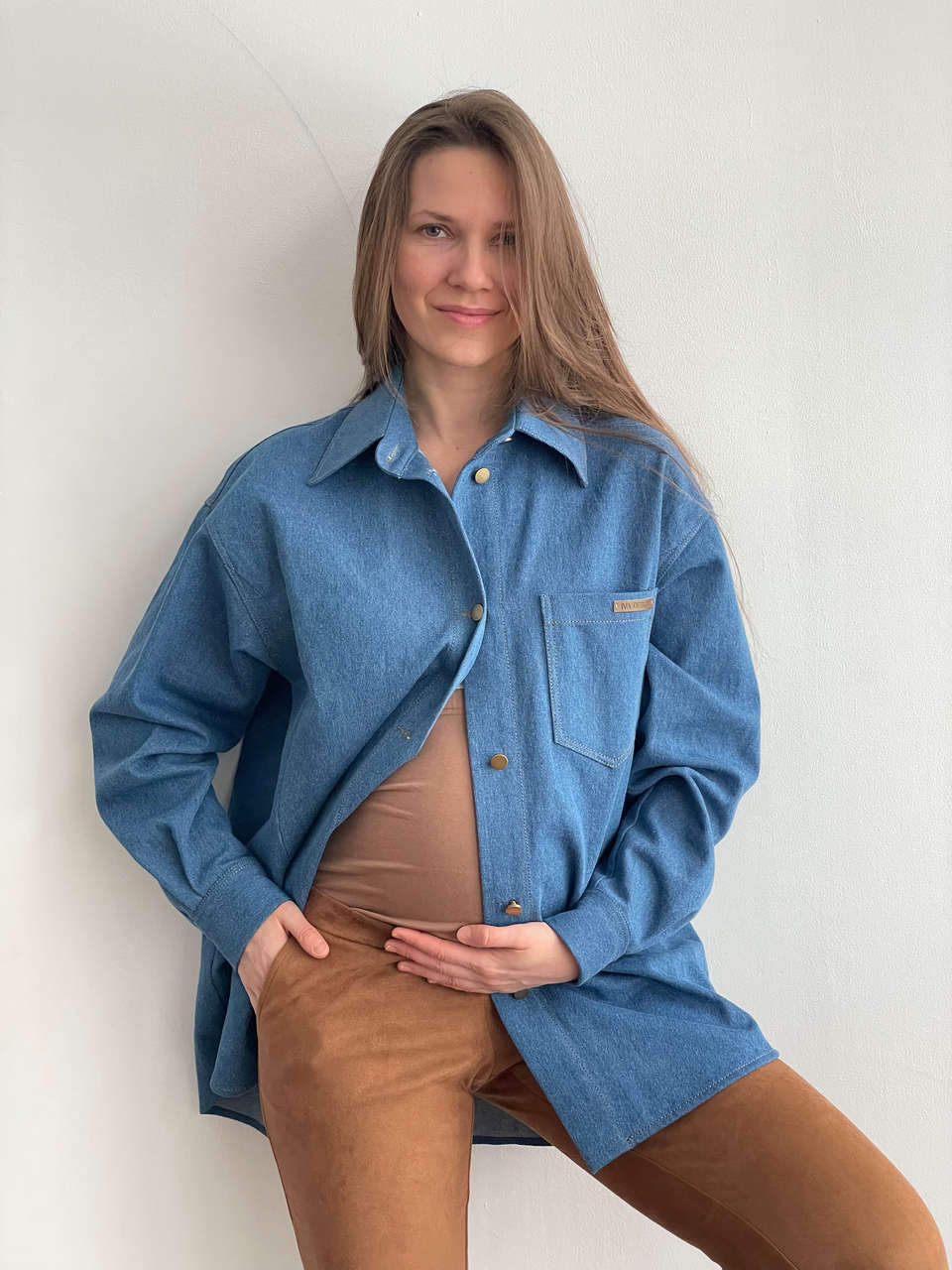 Рубашка джинсовая для беременных и кормящих мам - деним - 8