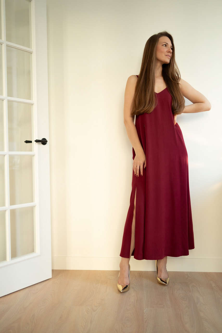 Платье-комбинация с разрезом для беременных и кормящих - глинтвейн - 3